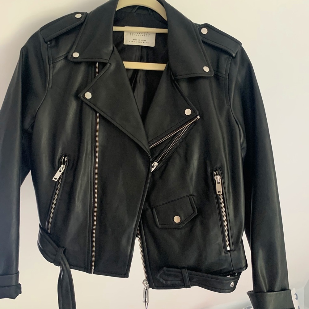 COPY - Black leather jacket